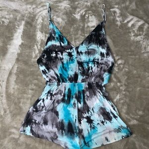 Tie-dye romper women’s size L
